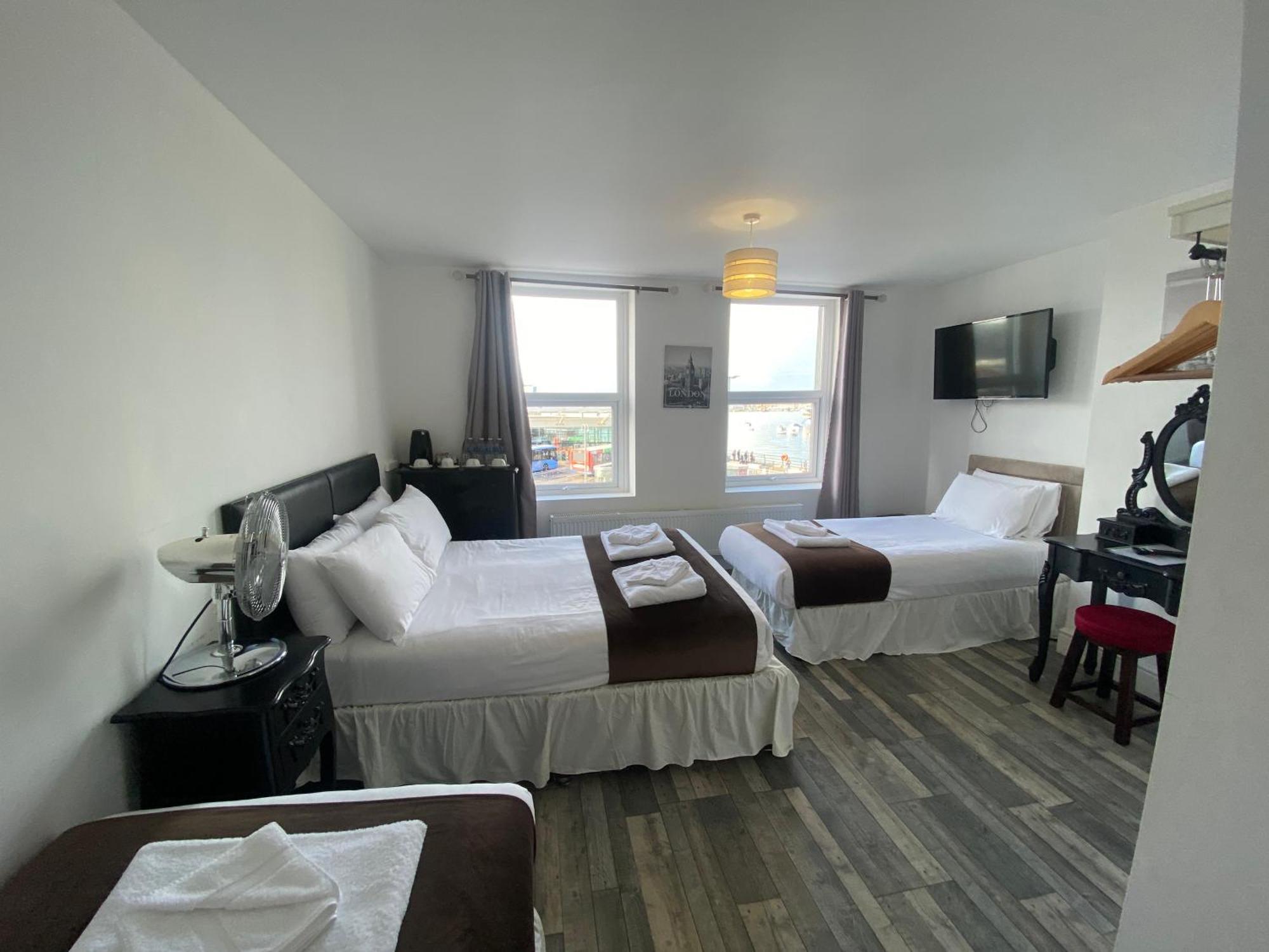 Lady Hamilton Inn بورتسماوث المظهر الخارجي الصورة