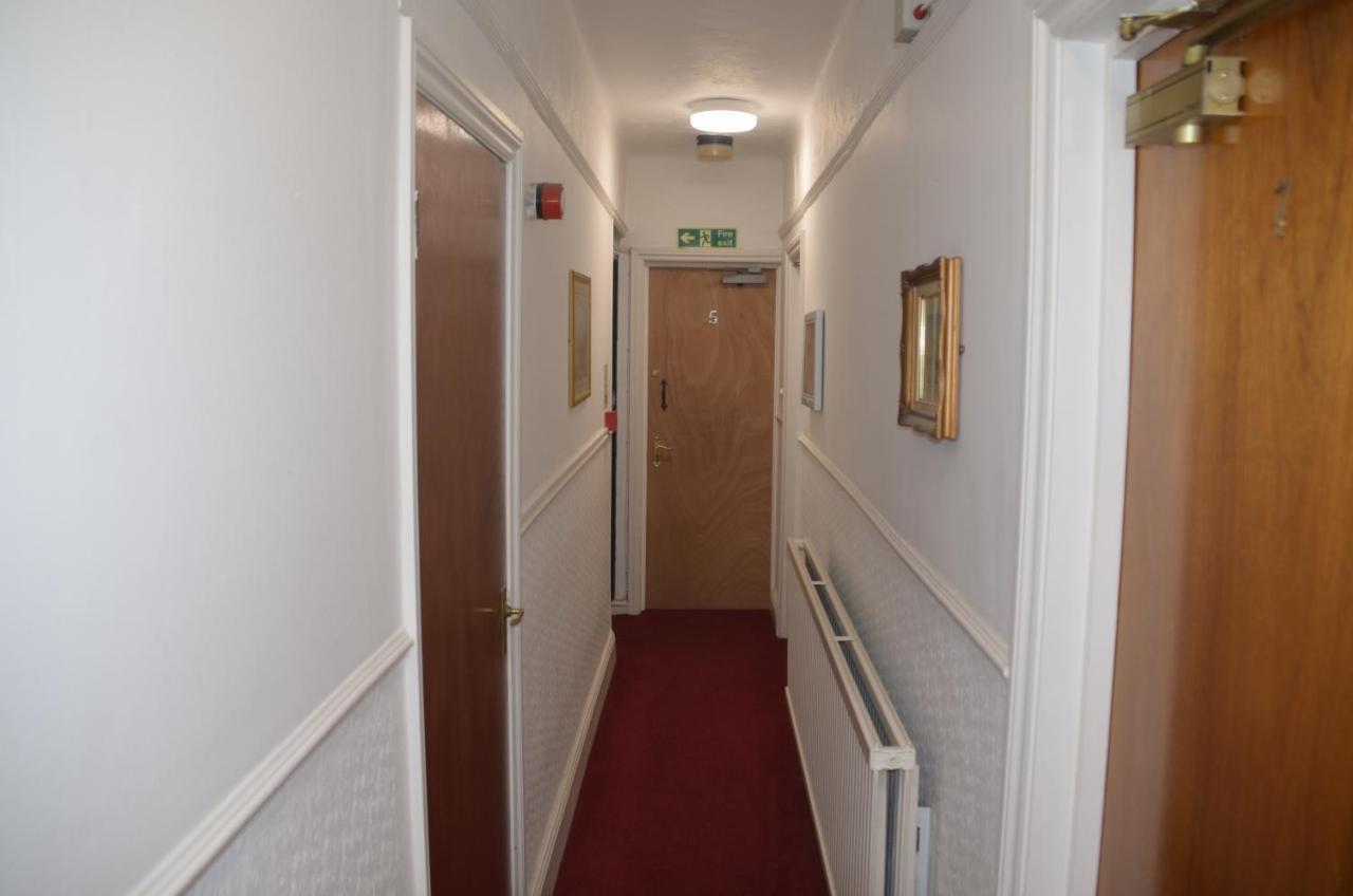 Lady Hamilton Inn بورتسماوث المظهر الخارجي الصورة